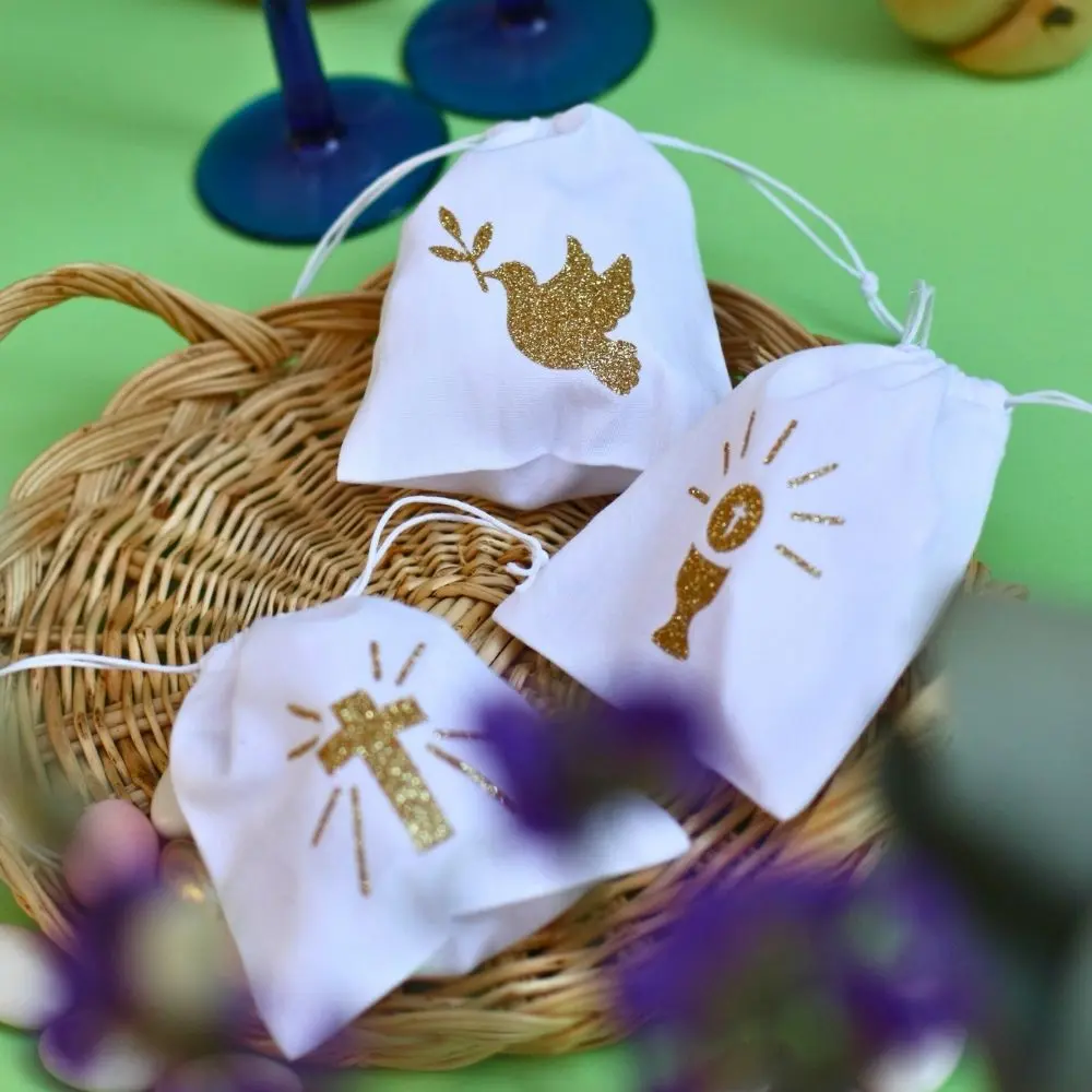 Pochon blanc à dragées personnalisable Pochon blanc à dragées personnalisable