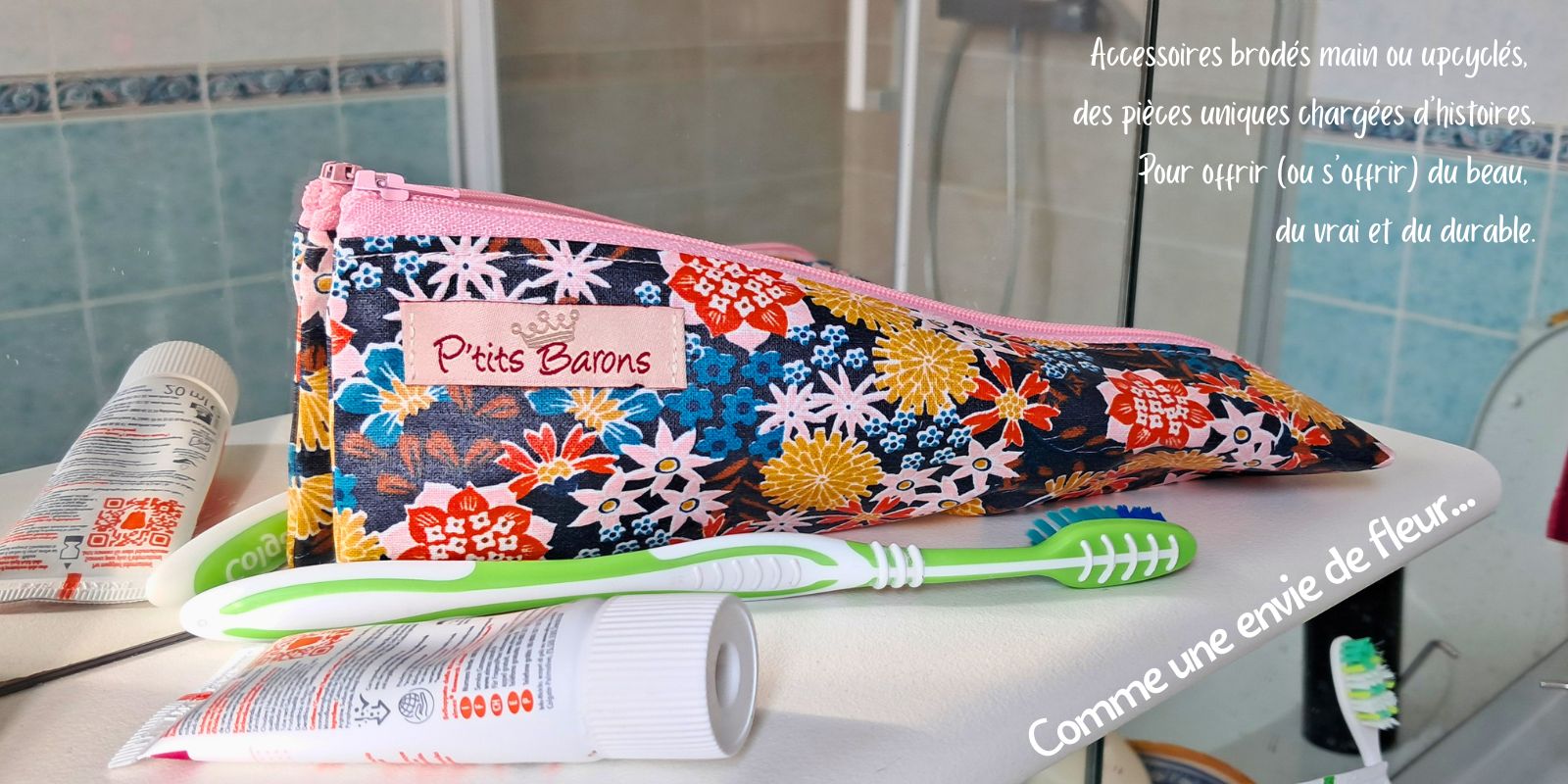 Trousse à brosse à dent fleurs Trousse à brosse à dent fleurs